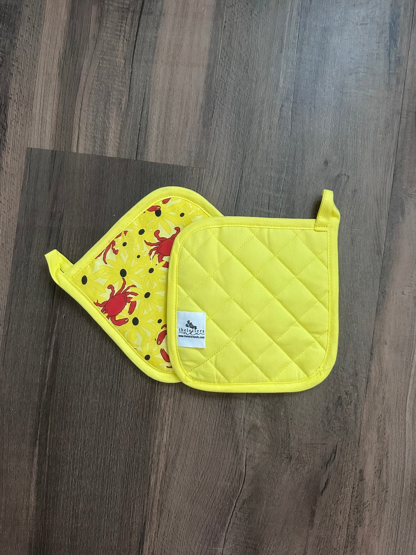 Crabs and Susans Pot Holder